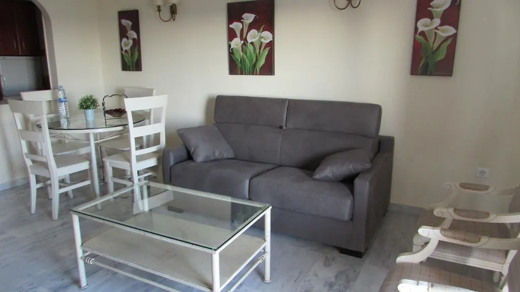 Apartamento Home4Holidays Nerja